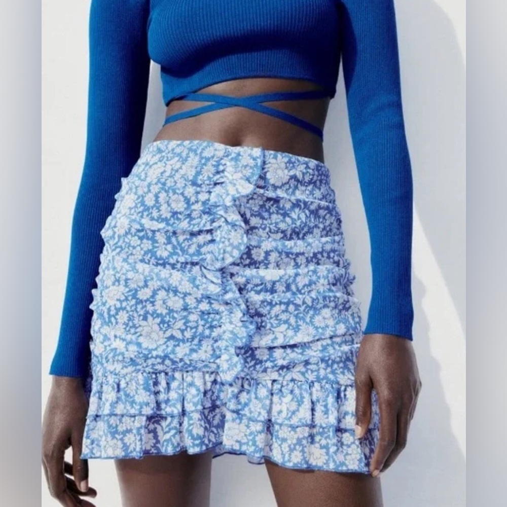 Zara Ruched Blue Floral Skirt